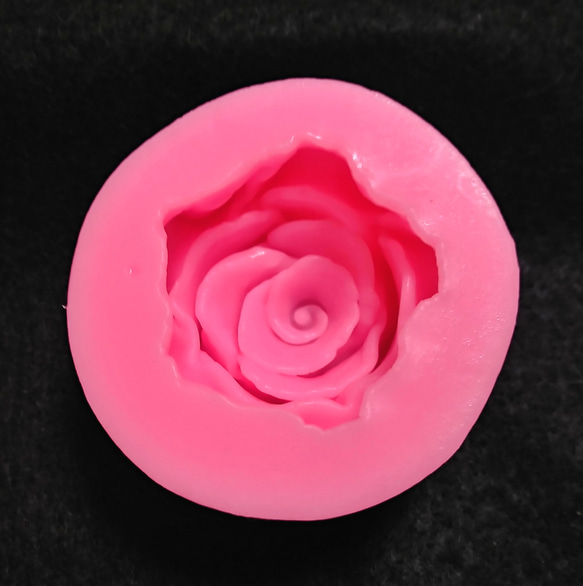 シリコンモールド　シリコン型　薔薇　ばら　キャンドル　キャンドルモールド　アロマストーン　花　型　モールド　立体　韓国　 6枚目の画像