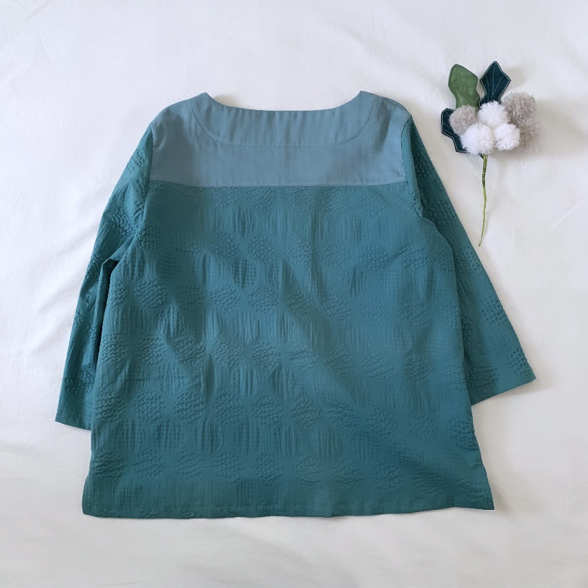 【ダブルガーゼとリップル生地】なみなみネックのプルオーバー/7分袖/グリーン【くが屋】