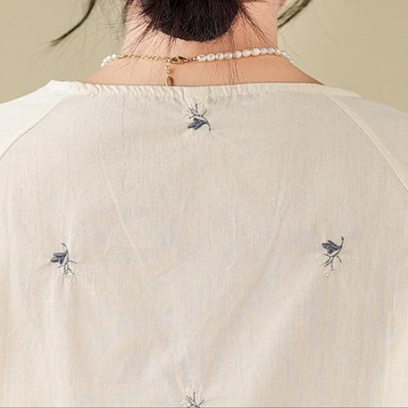 高級感 綿麻 刺繍 シャツ 夏 ゆったり カジュアル 丸襟 シャツ 2枚目の画像