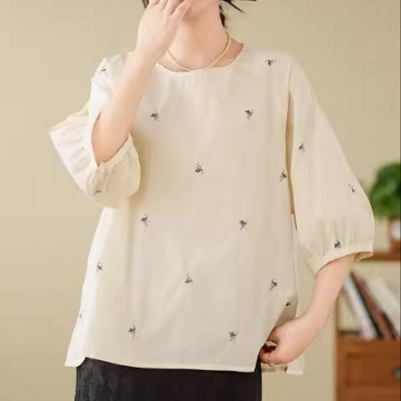 高級感 綿麻 刺繍 シャツ 夏 ゆったり カジュアル 丸襟 シャツ 6枚目の画像