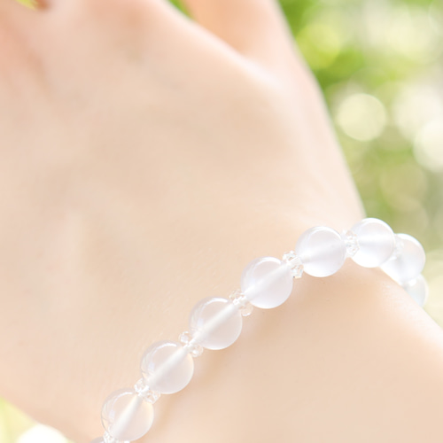 ☆極寒の地より生まれた幻のクォーツ☆ウラル産： アイスクォーツ：8