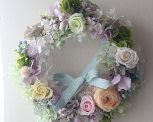 ニュアンスカラーのプリザーブドフラワーリースー（3） プリザーブド