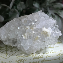 四川省　ニードルクォーツ　クリスタル　水晶　原石 5枚目の画像