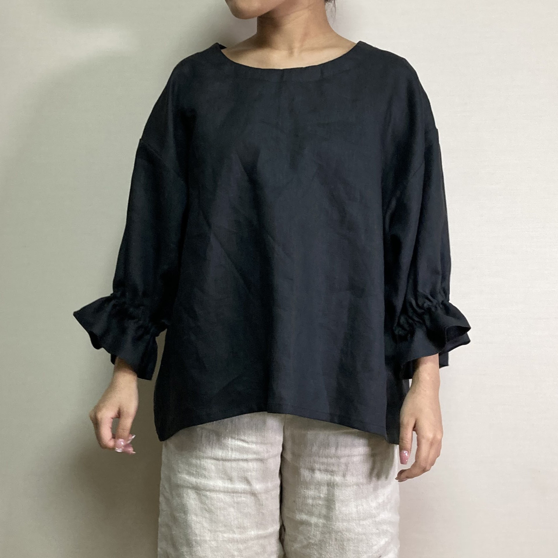 カラーリネン◆キャンディブラウス　五分袖◆黒◆フリーサイズ（中厚、リネン100％）