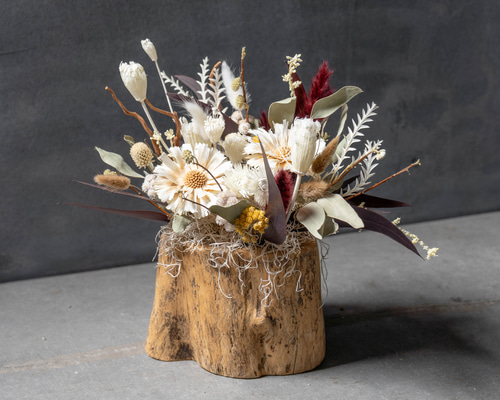 ドライフラワー★ネイティブ系　流木アレンジメント★インテリア♪癒し♪ 流木アレンジ #流木ドライフラワー #ドライフラワー #ドライフラワーの