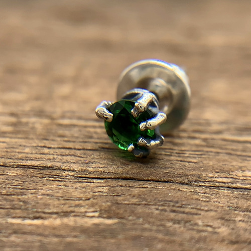 緑 シルバーピアス メンズ/シルバー925 片耳/セカンドピアス 緑 シルバーピアス メンズ/シルバー925 片耳/セカンドピアス