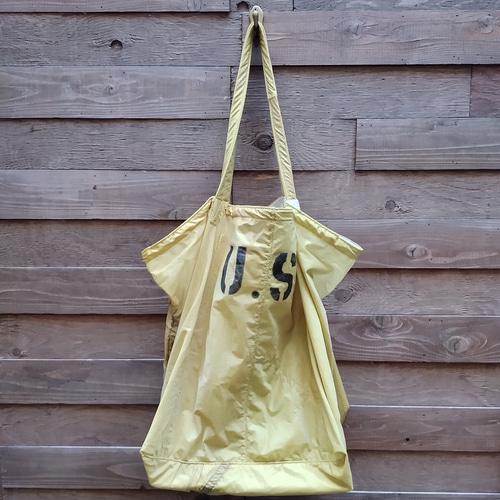 US.ARMY 80s ヴィンテージ 米軍 パラシュート生地 Large US.ARMY 80s ヴィンテージ 米軍 パラシュート生地 Large