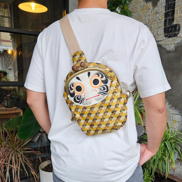 金色のだるま がまぐち キャンバスバッグ クールなショルダーバッグ
