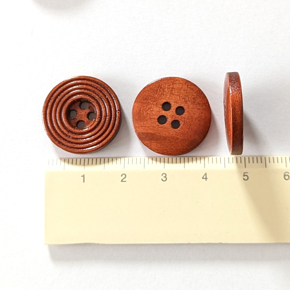 ウッドボタン 20mm 18個（波紋／レッドブラウン） ab-489 3枚目の画像