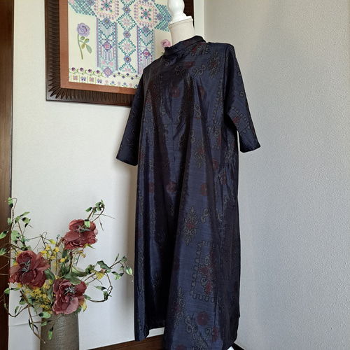 ロールカラーの ワンピースM 　　大島紬　着物リメイク ☆ 着物リメイク/大島紬/一点もの/ロールカラーワンピ―ス