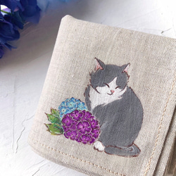 紫陽花のお好きな方に『紫陽花と猫』手描きコットンリネン小さめ