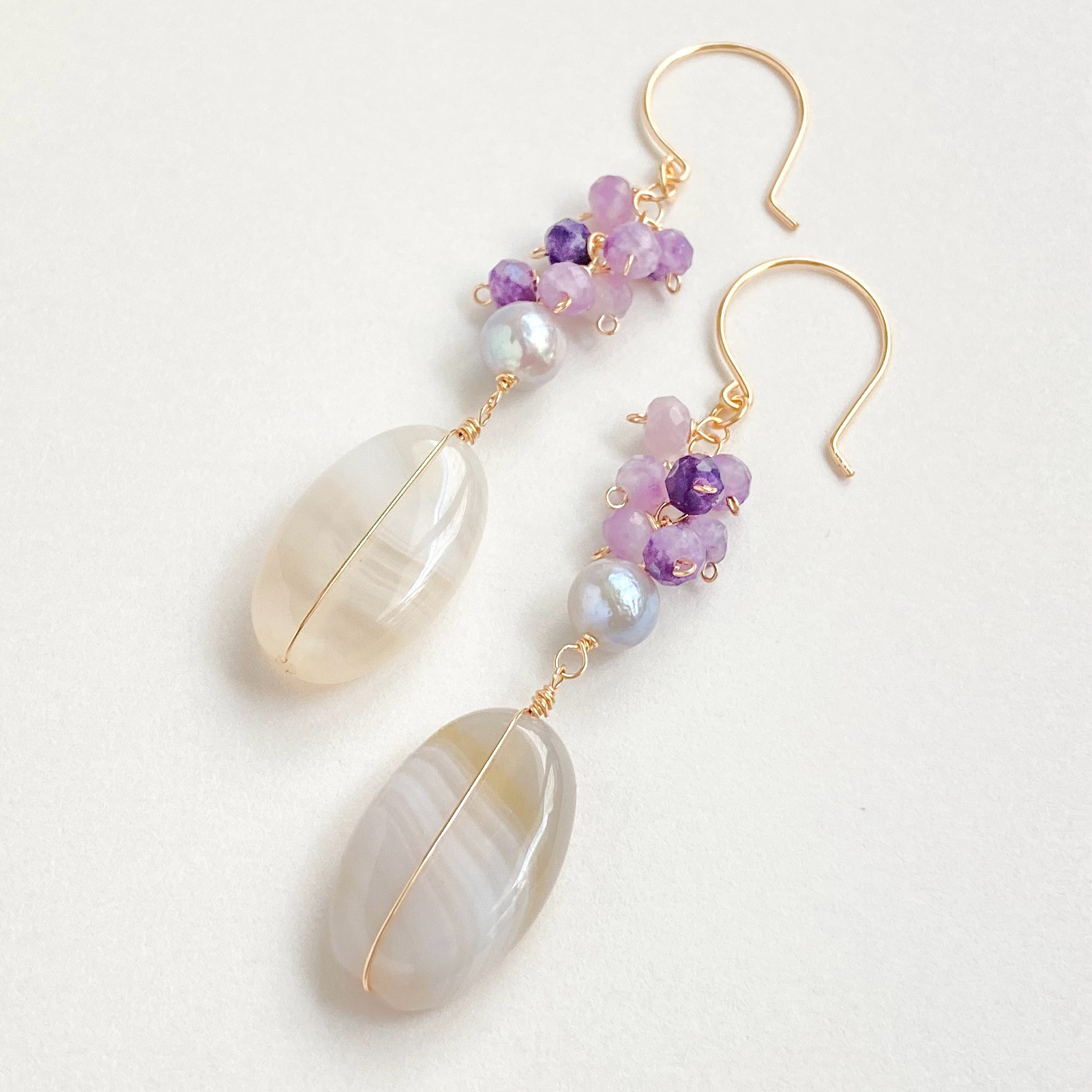 ナチュラルアゲートの華やかロングピアス　14KGF