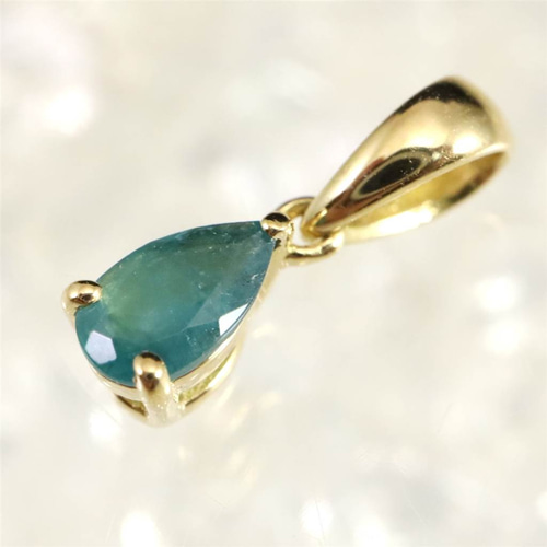 グランディディエライト 5mmペアシェイプ ペンダント K18YG 0.43g