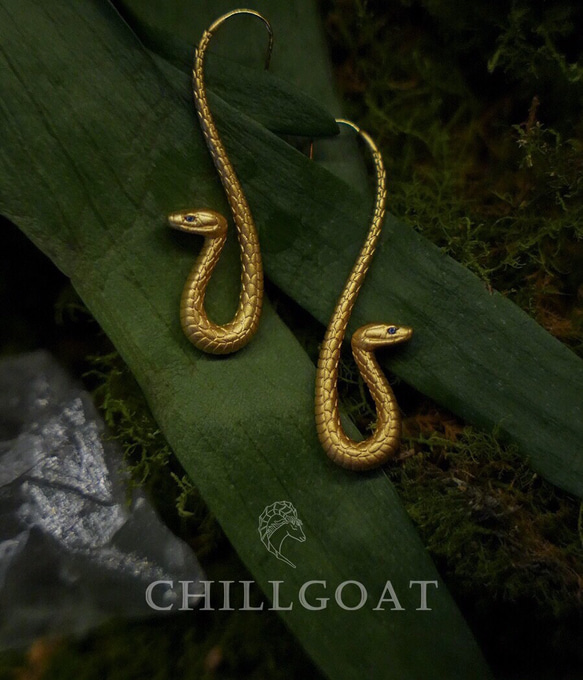 Spirit Snake」オリジナルのスネークピアス レトロなエジプト
