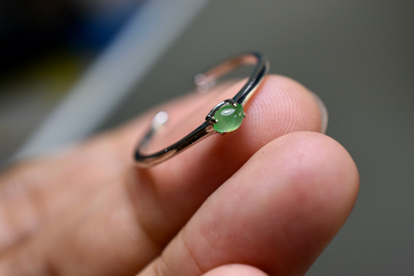 SR4-123 上品 宝石質 シルバー 氷種 若緑 本翡翠 リング ミャンマー産 フリーサイズ 指輪 金属アレルギー対応 7枚目の画像