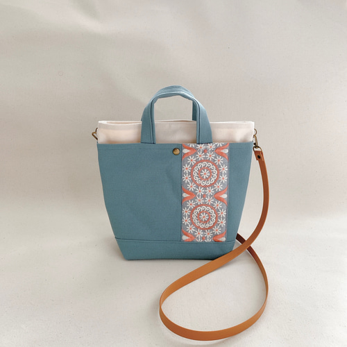 ハンドメイド♡オーダートートバッグ2wayショルダー♡ ハンドメイド☺︎トートバッグオーダー2wayショルダー可
