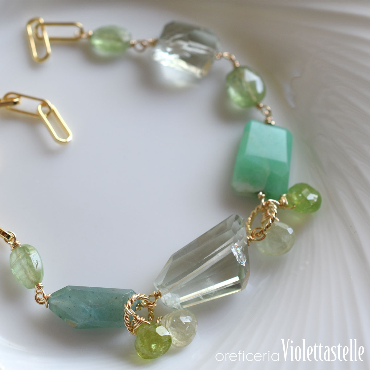留め具が選べる14kgf グリーンカラーのブレスレット（グリーンアメジスト、クリソプレーズ他）