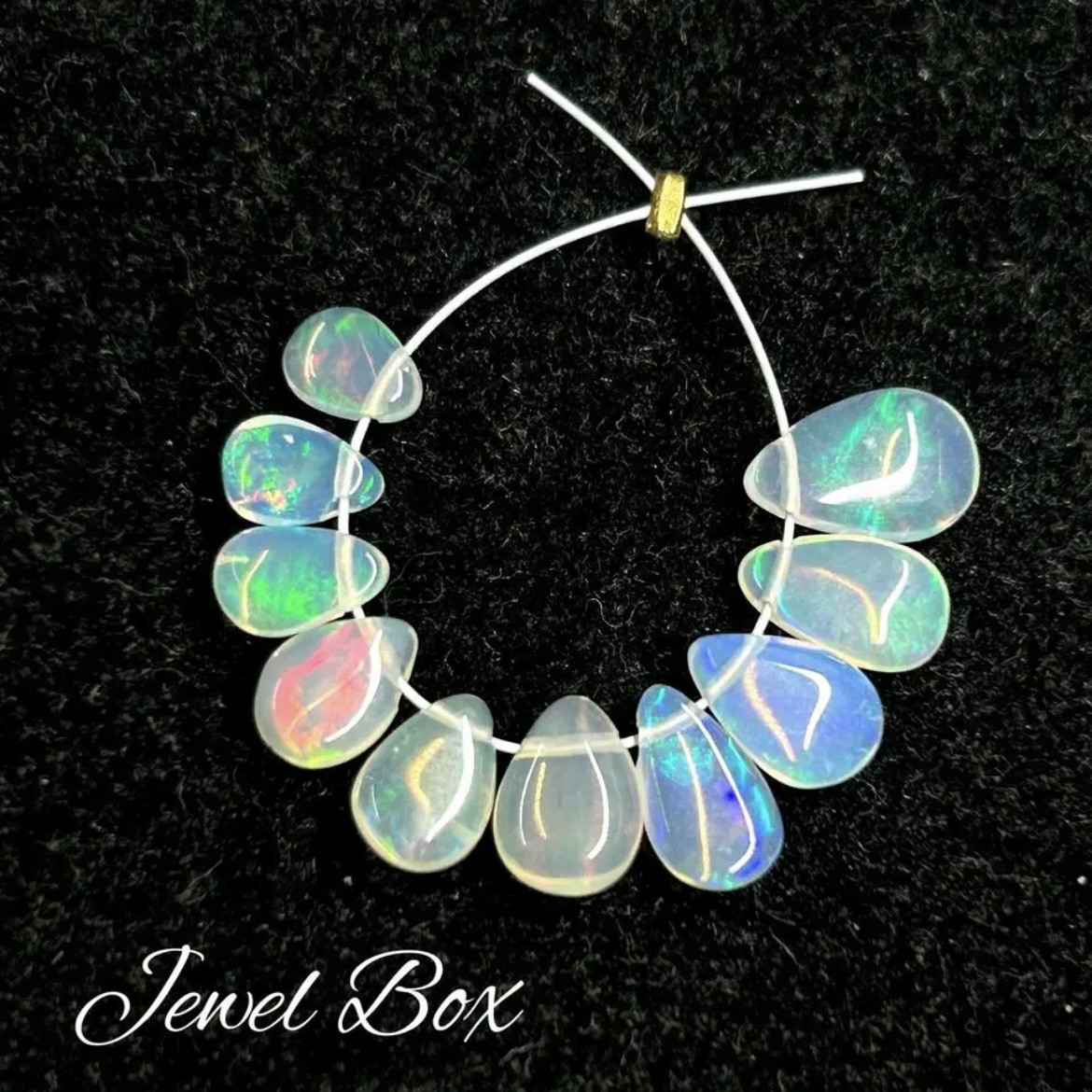 マテリアルオパール 宝石