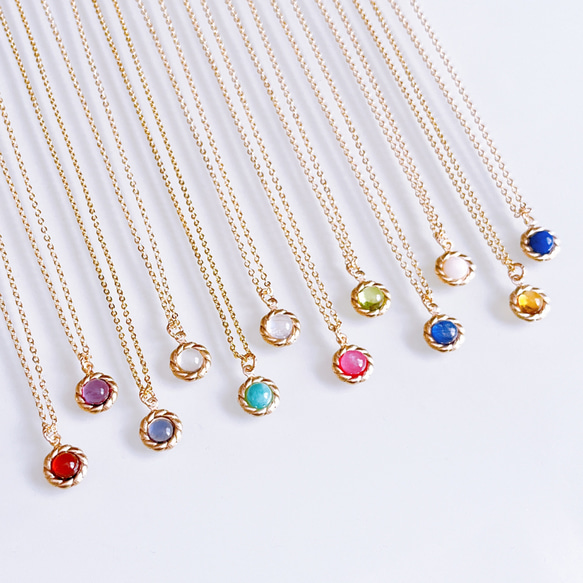 【大人気】TV衣装掲載 選べる誕生石 天然石 フラワー ネックレス 金属アレルギー 14kgf 誕生日プレゼント ギフト 1枚目の画像