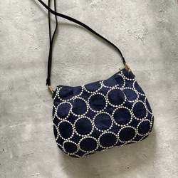 ⚮̈ミナペルホネン tambourine navy キッサバッグ ボディバッグ ボディ
