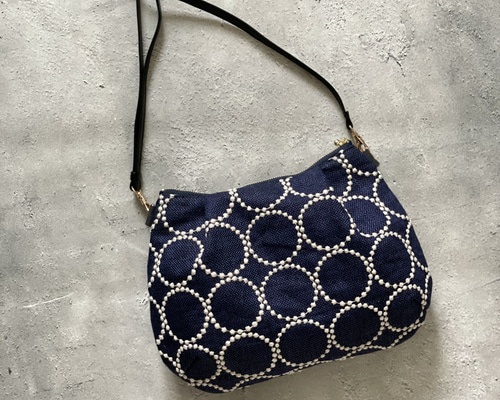 ミナペルホネン　ボディバッグ　tambourine navy ⚮̈ミナペルホネン tambourine navy キッサバッグ ボディバッグ ボディ
