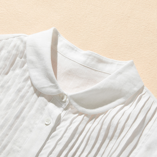 ビンテージ バーバリーズ 丸襟 刺繍 ピンタック ブラウス シャツ 白 ホワイト ビンテージ バーバリーズ 丸襟 刺繍 ピンタック ブラウス シャツ 白