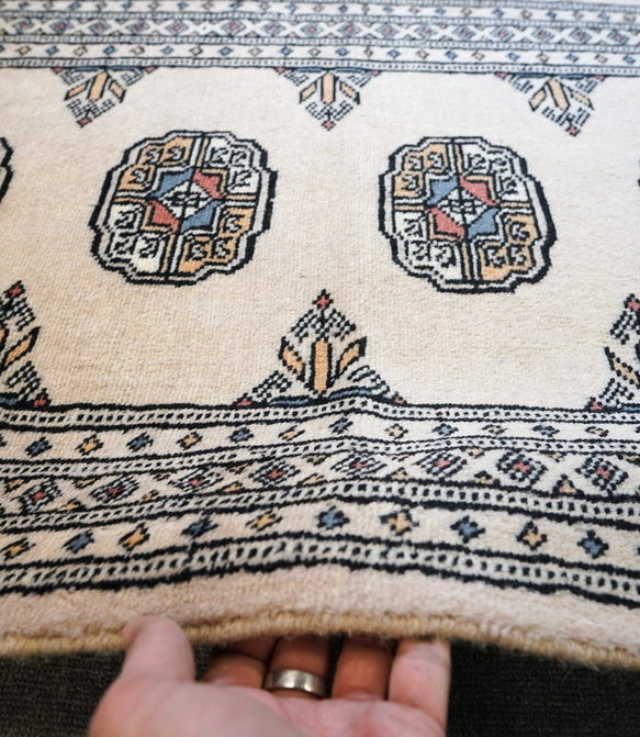 113×64cm【パキスタン手織り絨毯】 トルクメン ボハララグ 手織り絨毯 オールドキリム トルコ 手織り ヴィンテージ ラグ 99x70cm YWU1705446290(13000円)