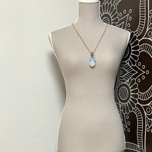 青琉』大きなヘマタイトインアクアマリンのマクラメペンダント