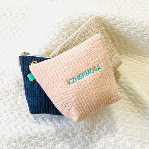 【送料関税無料】 保冷ポーチ nubi 名入れ ヌビポーチ 刺繍ポーチ ギフト name刺繍 弁当箱・弁当袋