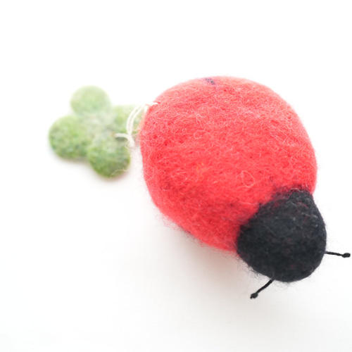 てんとう虫 羊毛フェルト KoRb_works 通販 17697397｜Creema(クリーマ