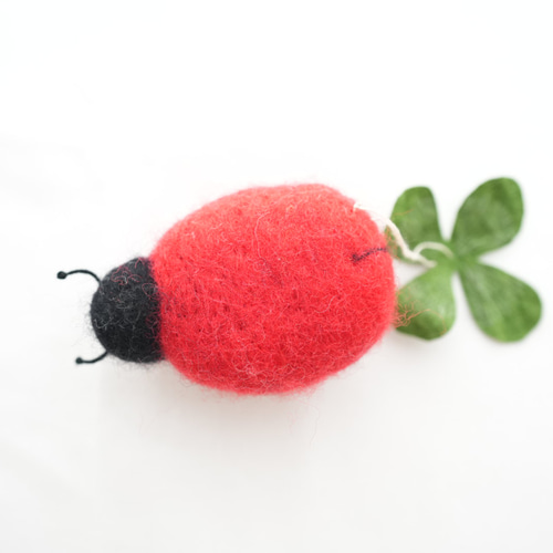 てんとう虫 羊毛フェルト KoRb_works 通販 17697397｜Creema(クリーマ