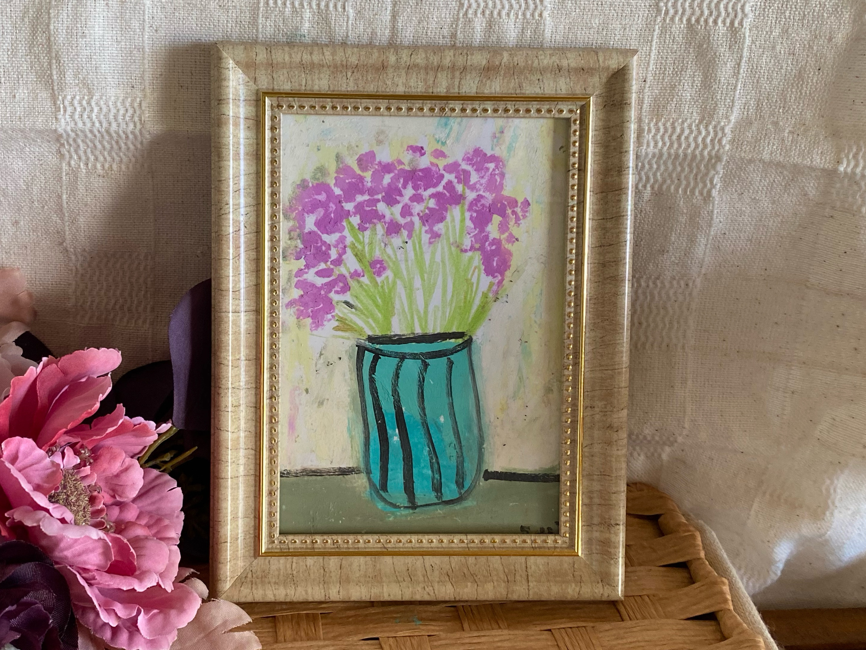 絵画 。原画☆【テーブルの上の花瓶の中のきれいな花、いろいろな色の果物】 絵画。原画手描【花瓶の中の美しい星のように散る花】 絵画