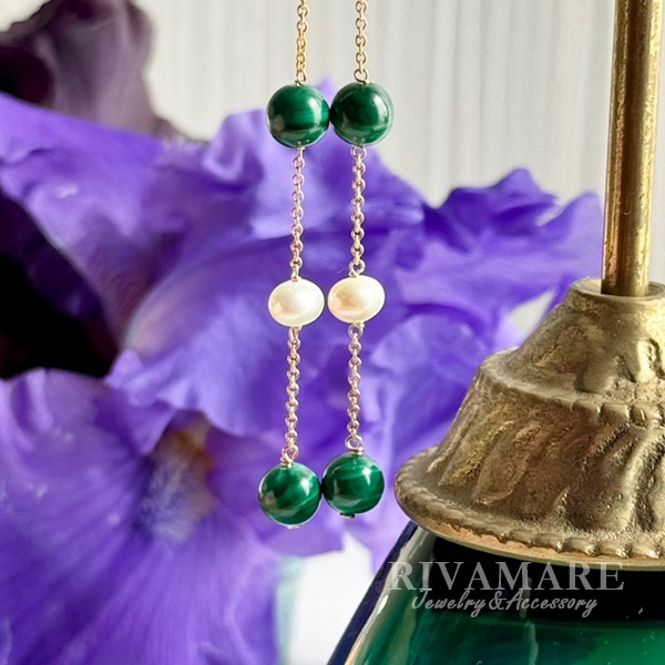 華麗な孔雀色マラカイトグリーン 高品質マラカイト ラウンド 淡水バロックパール ロングピアス イヤリング変更可