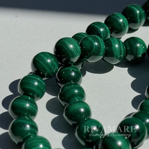 華麗な孔雀色マラカイトグリーン 高品質マラカイト ラウンド 淡水バロックパール ロングピアス イヤリング変更可