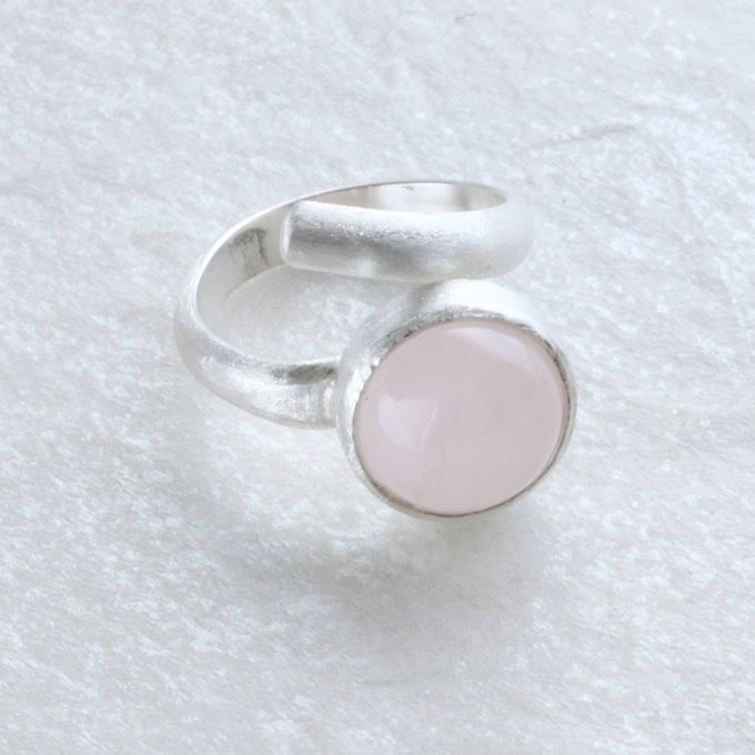 ローズクオーツ天然石スクリューオープンリング