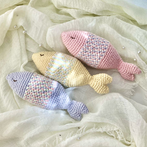 夢みるお魚あみぐるみラトル ✽ コットン100% 出産祝い プチギフト