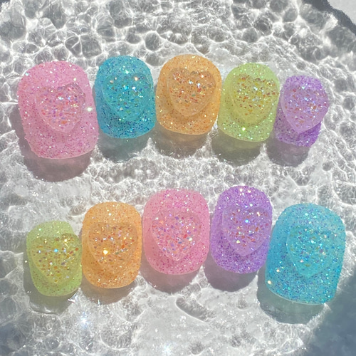 カラフル シュガーネイル y2k ラメ ハート ピンク 水色 韓国 ゆめかわ