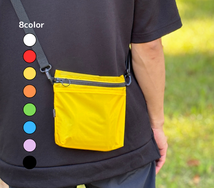 【選べる8色】雨の日にも！ポケット付き軽量ナイロンショルダーバッグ　サコッシュ　撥水ポシェット