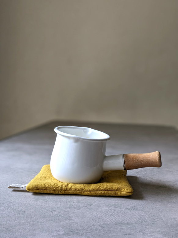 【鍋つかみ・ポットマット／梔子くちなし】　おうち時間・おうちカフェ　 1枚目の画像