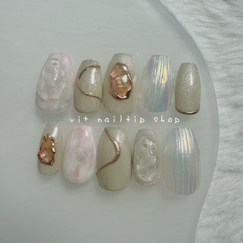 ネイルチップ　ニュアンスネイル　マグネット　ブライダルネイル　結婚式ネイル ネイルチップ マグネットハートのニュアンスネイル ブライダルネイル