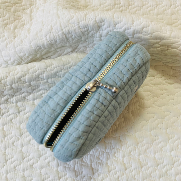 SとMの間のサイズ　月と星　minipouch ミニポーチ　ヌビ　コスメポーチ　サニタリーポーチ　イブル オリジナル 4枚目の画像