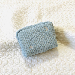 SとMの間のサイズ　月と星　minipouch ミニポーチ　ヌビ　コスメポーチ　サニタリーポーチ　イブル オリジナル 2枚目の画像