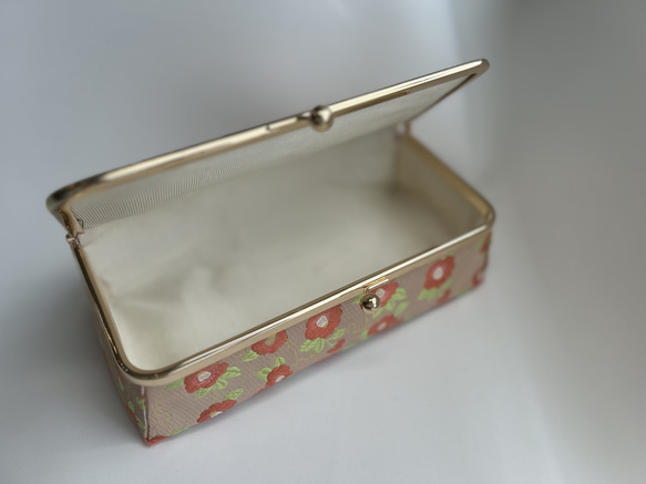 和柄小物入れ（がま口） 4枚目の画像