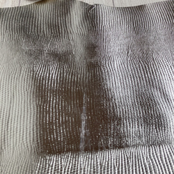 特価・本革リザード型押し　60×50cm　＊シワあり 3枚目の画像