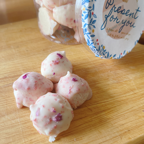 チョコがけメレンゲクッキー(イチゴ＆ローズ) 焼き菓子 焼き菓子