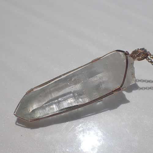 女神巻き®︎クリスタル《山梨県水晶峠》のペンダントトップ ペンダント