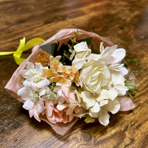 送料無料】アーティフィシャルフラワーブーケ/ミニブーケ/白/アジサイ