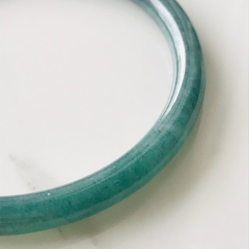 翡翠バングル 52.4 mm (2.06
