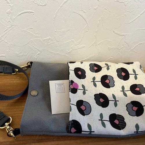 花柄のサコッシュ お値下げ ⤵️⤵️⤵️ サコッシュ kirakira-ufufu  