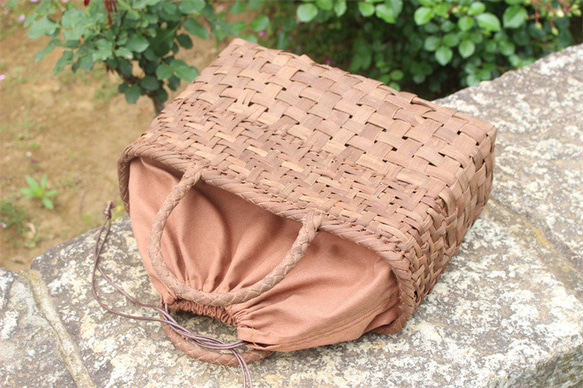 Lサイズ 山葡萄 蔓 かごバック かご 籠 巾着 網代編み 職人の手作り かご Y1606186158(12285円)